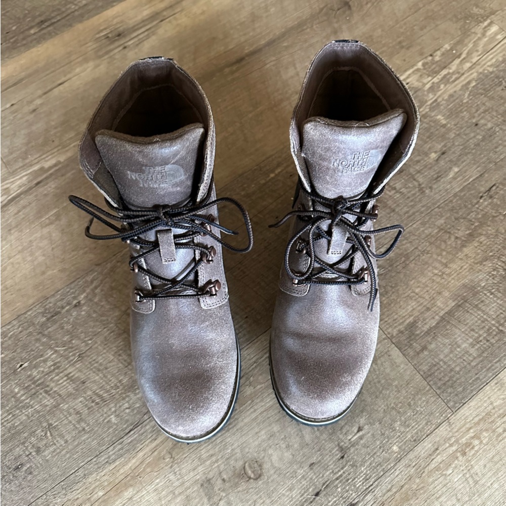 The North Face Ballard Lace Suede Boot - Picture 3 of 10
